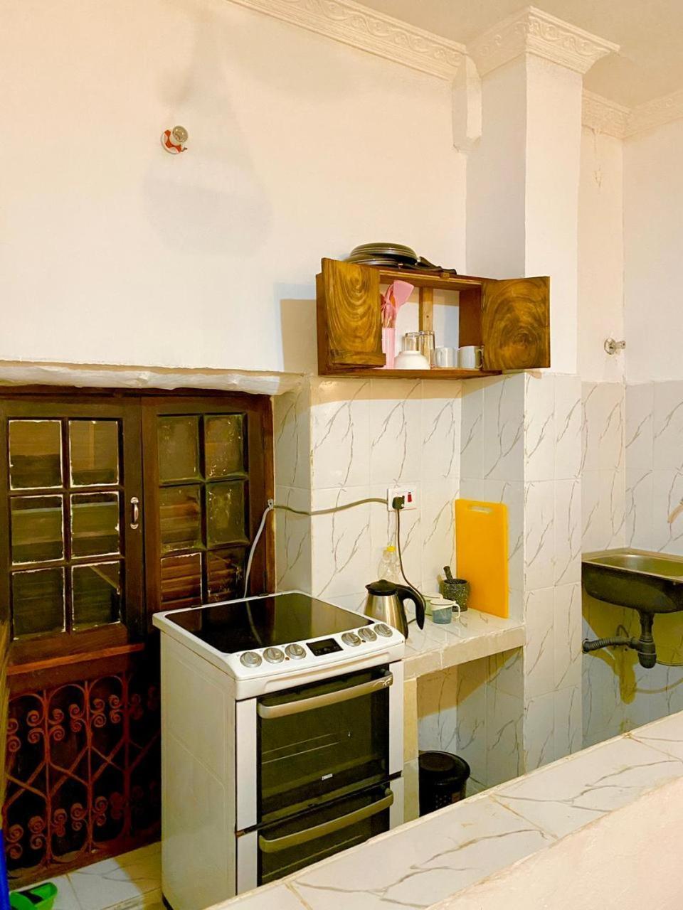 Nomad Cave- Stonetown Otel Zanzibar Dış mekan fotoğraf